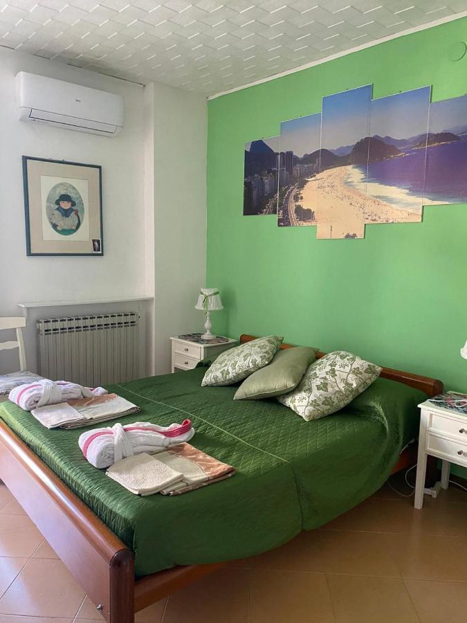 Pousada Copacabana Praia - Affittacamere - Casa Vacanza A Porto SantʼElpidio Exterior foto